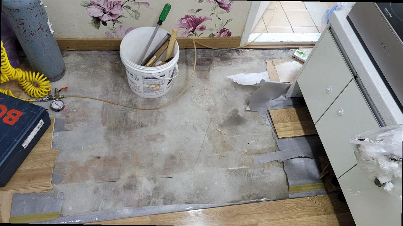기장군 누수탐지 기장읍 누수탐지 싱크대물샘흔적 사례로 보는 물자국 사전 점검 항목